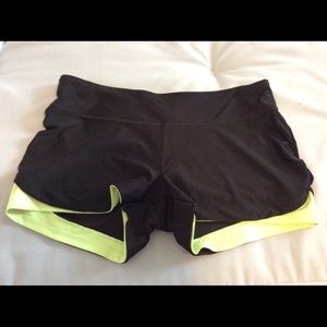 5/$25 Avia workout shorts